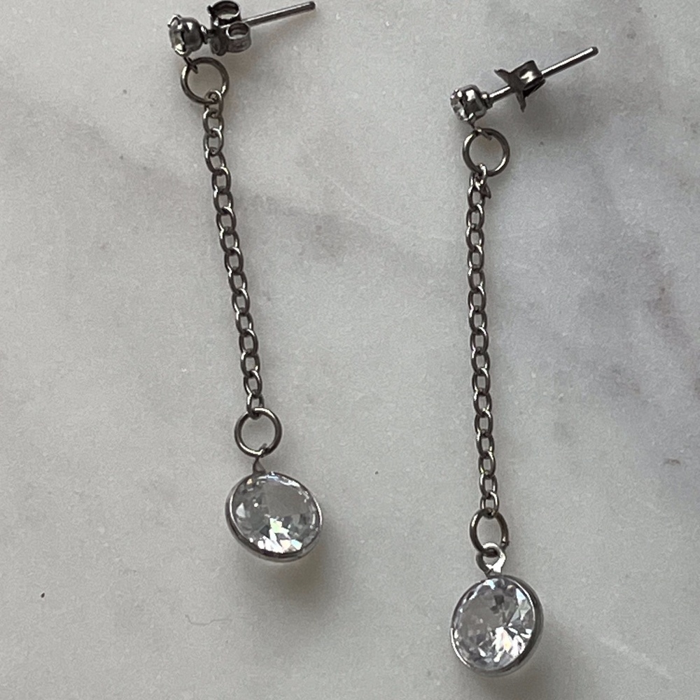 Crystal drop earrings